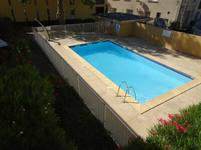 Miniature piscine privée de l'appartement à louer pour des vacances au soleil